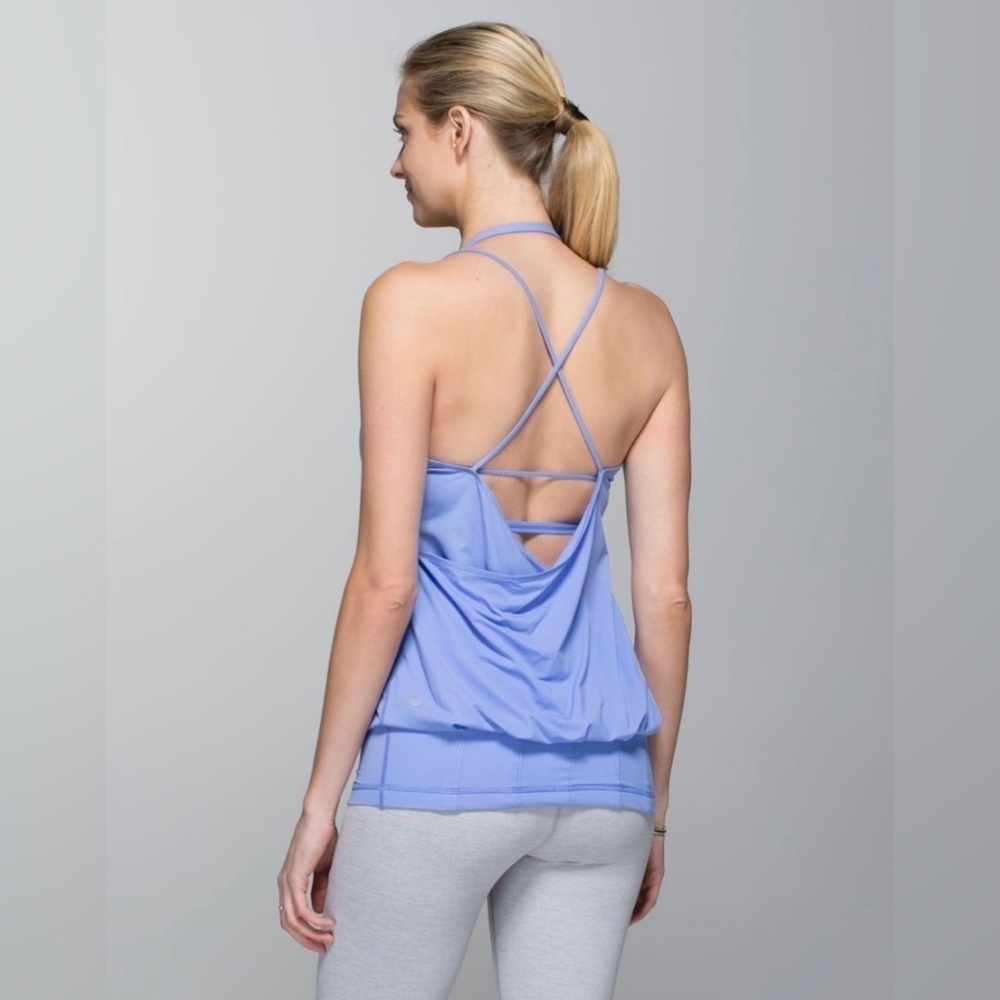 Lululemon - Flow & Go Tank